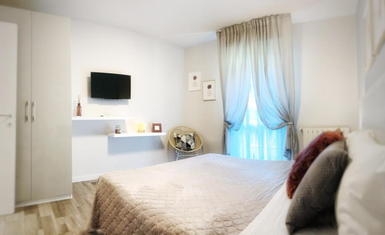 Appartamento Casa Emilia 西尔米奥奈 外观 照片