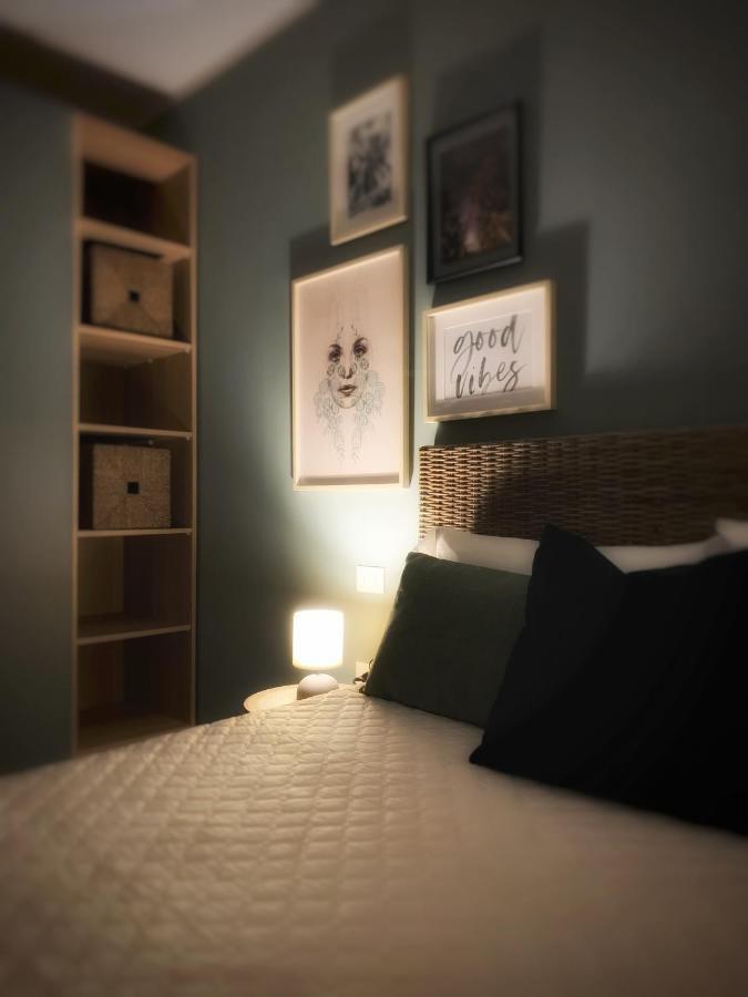 Appartamento Casa Emilia 西尔米奥奈 外观 照片