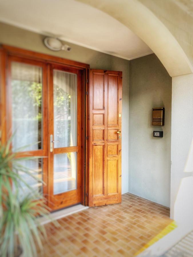 Appartamento Casa Emilia 西尔米奥奈 外观 照片